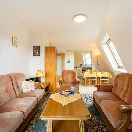 Judy - Zentral, Aufzug, Parkplatz Apartment *