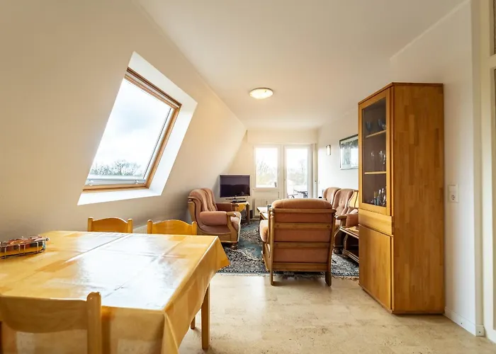 Judy - Zentral, Aufzug, Parkplatz Apartment